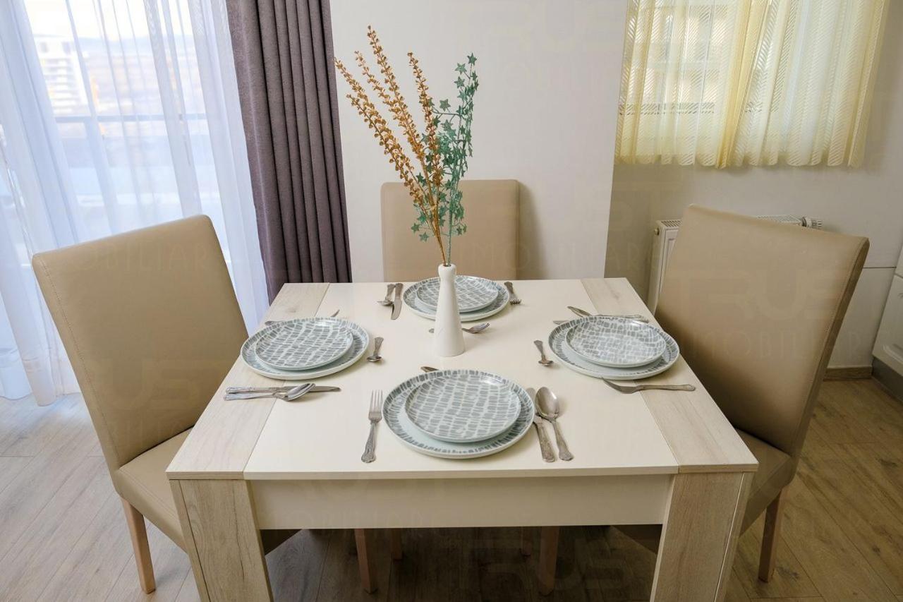 Grand Park Turquoise Iulius Mall Apartment Cluj-Napoca Ngoại thất bức ảnh